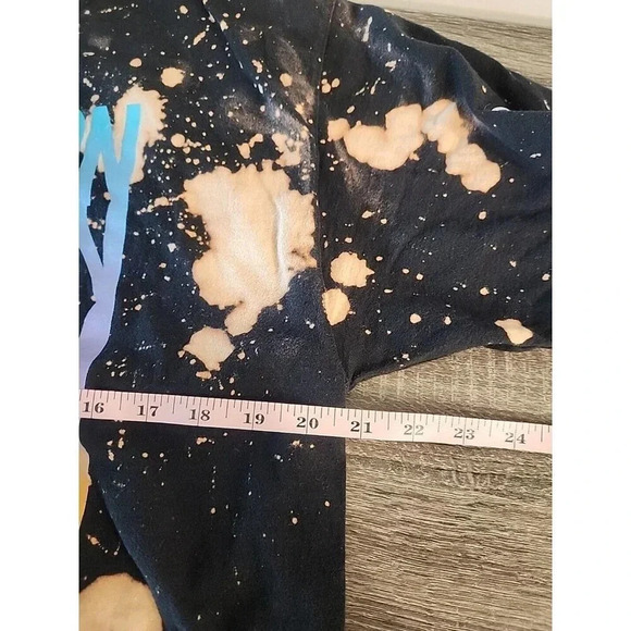 Champion Men's Melting Script Graphic Logo Tee Shirt Custom Bleach Dye Sz L - Picture 7 of 7